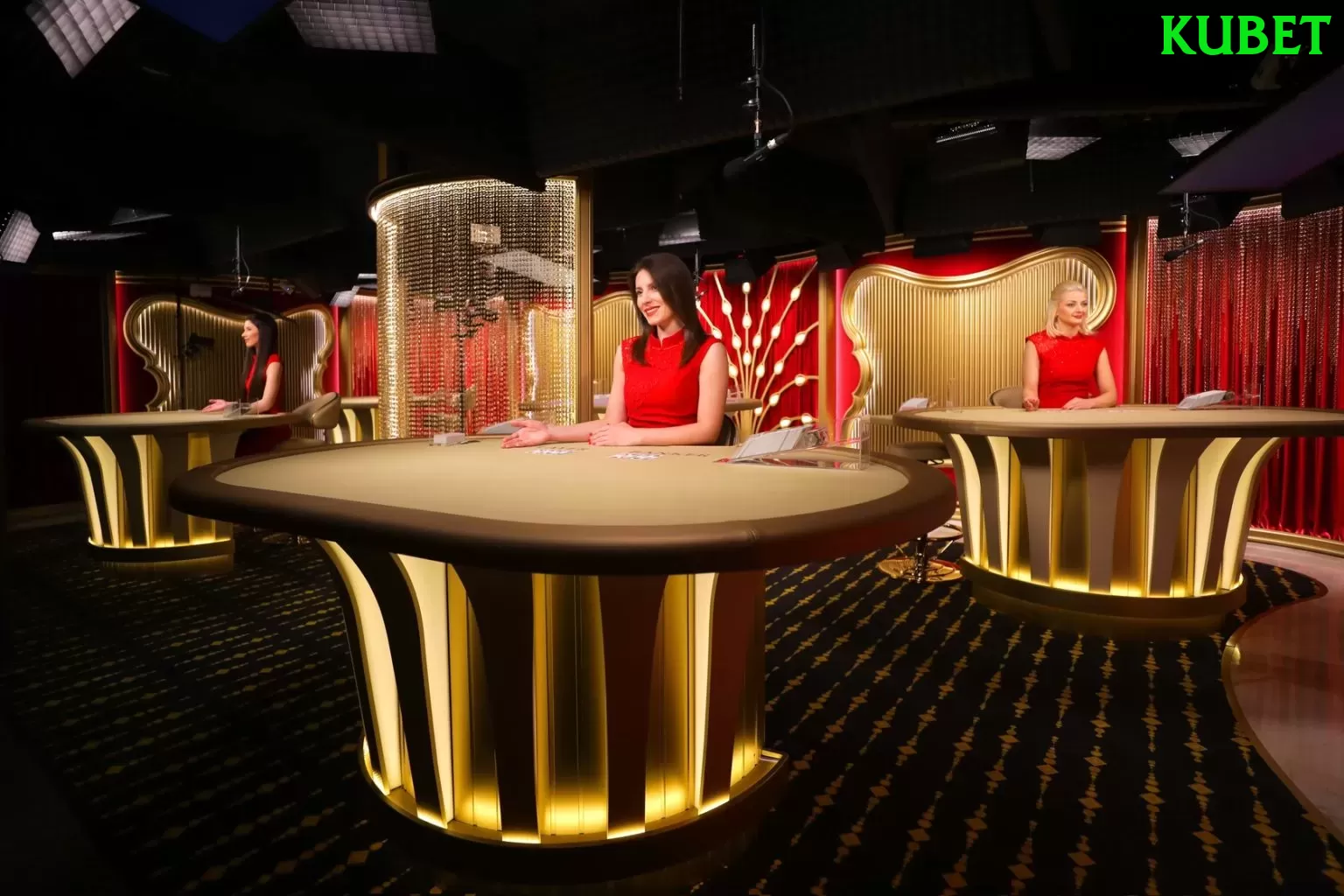 Sòng Bài Trực Tuyến - Trải nghiệm tuyệt vời - iOS